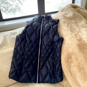 Athleta - Fitted Diamond Quilted/Puffer Goose Down Vest - Black - S